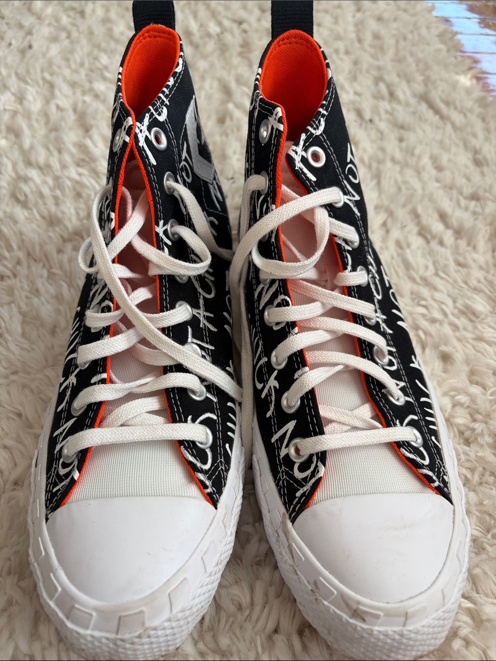 💎 Converse “Not a Chuck” High Top Sneakers in Black with Orange Lining - Picture 2 of 7